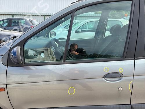 Used Front left door window Front left door window RENAULT SCÉNIC I MPV (JA0/1_, FA0_) 1.9 dCi (JA05, JA1F) (102 hp) 36370843 36370843