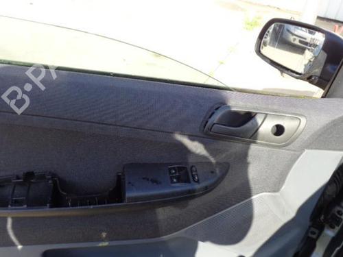 Seat buckle SKODA FABIA I (6Y2) 1.4 | BP27121493I32 