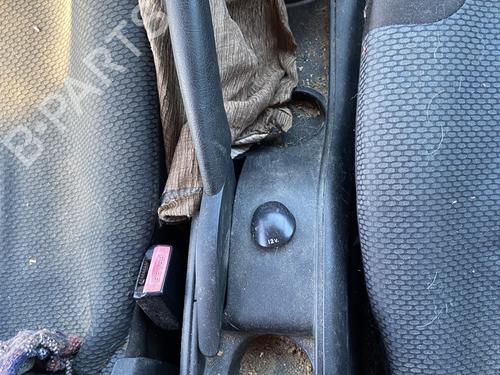 Used Seat buckle CITROËN C4 Coupe (LA_) 1.6 HDi (109 hp) 31215644