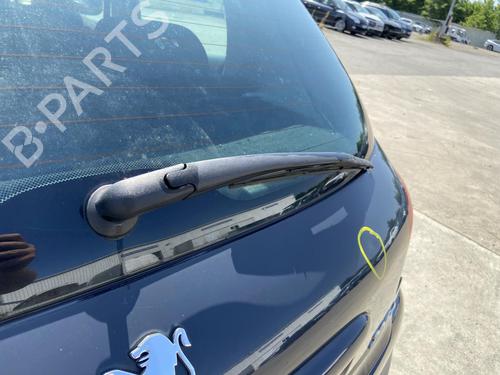 Used Rear wiper motor PEUGEOT 206+ (2L_, 2M_) 1.4 HDi eco 70 (68 hp) 27114085