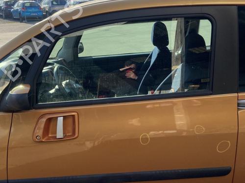 Used Front left window mechanism Front left window mechanism PEUGEOT 1007 (KM_) 1.4 (75 hp) 33570264 33570264