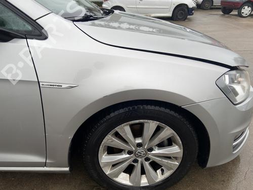 Used Right front fenders VW GOLF VII (5G1, BQ1, BE1, BE2) 1.6 TDI (105 hp) 30394998