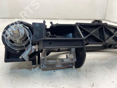 Used Front left exterior door handle Front left exterior door handle RENAULT MASTER III Van (FV) 2.3 dCi 170 FWD (FV0L) (170 hp) 39725901 39725901