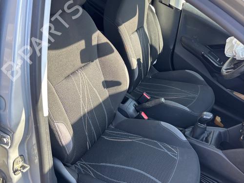 Used Right front seat Right front seat PEUGEOT 208 I (CA_, CC_) 1.6 HDi (92 hp) 36093012 36093012