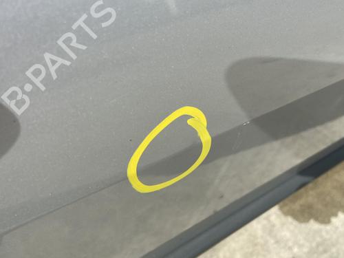 Used Right front door Right front door 27172839 27172839