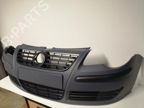 Used Front bumper VW POLO (9N_, 9A_) 1.4 TDI (70 hp) 27143828