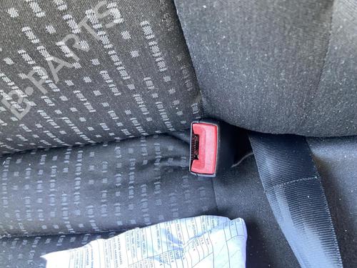 Used Seat buckle VW GOLF IV (1J1) 1.4 16V (75 hp) 27108627