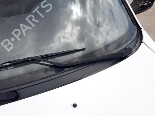 Used Front windshield wiper arm PEUGEOT 306 Hatchback (7A, 7C, N3, N5) 1.4 (75 hp) 27138092