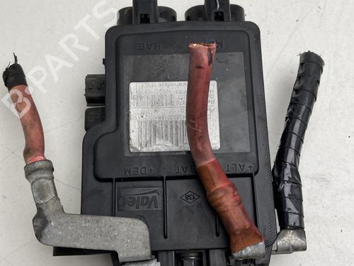 Used Electronic module Electronic module RENAULT LAGUNA III (BT0/1) 1.5 dCi (BT00, BT0A, BT0T, BT1J) (110 hp) 32121488 32121488