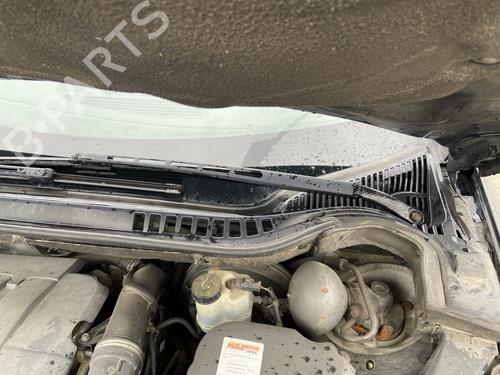 Used Front windshield wiper arm CITROËN C5 III Break (RW_) 2.0 HDi (136 hp) 31811436