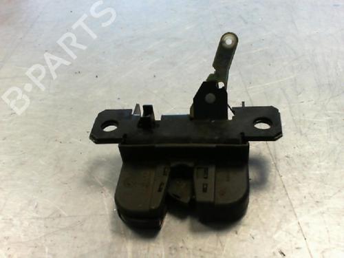 Used Tailgate lock VW GOLF IV (1J1) 1.9 SDI (68 hp) 27118134