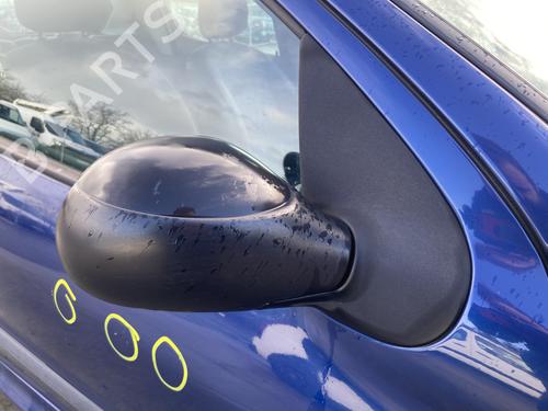 Used Right mirror PEUGEOT 206 Hatchback (2A/C) 1.9 D (69 hp) 31929431