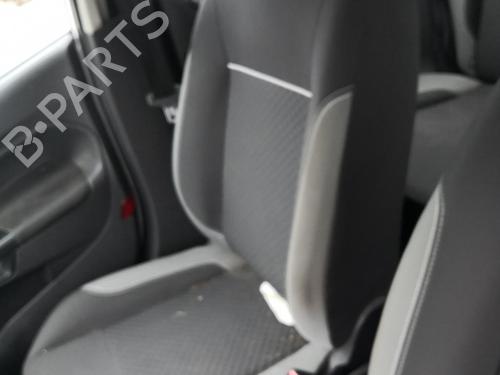 Used Right front seat FORD FIESTA VI (CB1, CCN) 1.5 TDCi (75 hp) 27146443