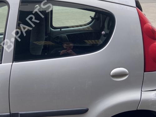 Used Rear left lock Rear left lock PEUGEOT 107 (PM_, PN_) 1.4 HDi (54 hp) 33708327 33708327