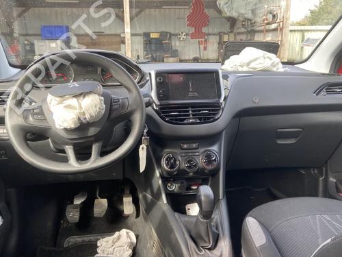 Used Front right interior door handle Front right interior door handle PEUGEOT 208 I (CA_, CC_) 1.4 HDi (68 hp) 33570763 33570763