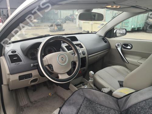 Used Instrument cluster RENAULT MEGANE II Coupé-Cabriolet (EM0/1_) 1.9 dCi (131 hp) 27104915