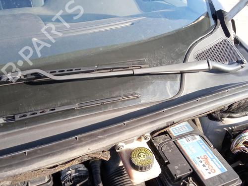 Used Front windshield wiper arm PEUGEOT 307 Break (3E) 1.6 16V (109 hp) 27141682