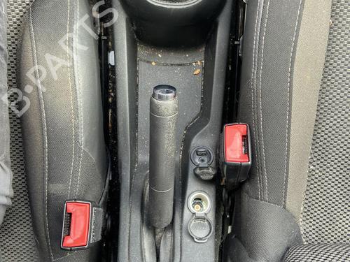 Used Seat buckle CITROËN C3 II (SC_) 1.6 HDi (92 hp) 27111065