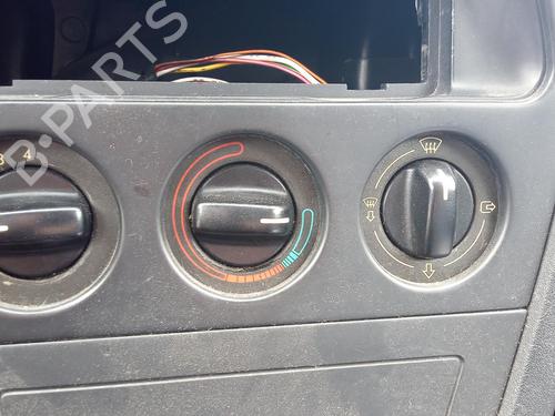Used Climate control PEUGEOT 306 Hatchback (7A, 7C, N3, N5) 1.4 (75 hp) 27138111