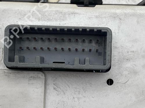 Display Display RENAULT TRAFIC II Van (FL) 2.0 dCi 115 (FL01, FL0U, FL00, FL0H, FL0M) (114 hp) 39725935 39725935