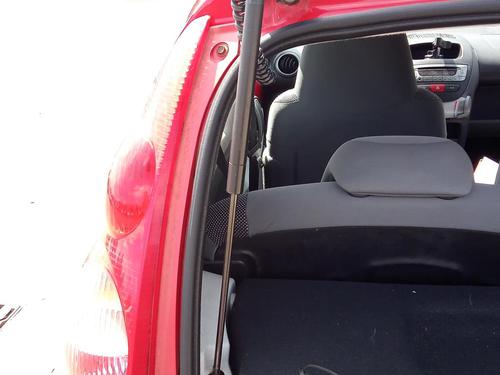 Ammortizzatore portellone posteriore PEUGEOT 107 (PM_, PN_) 1.4 HDi (54 hp) 27135904