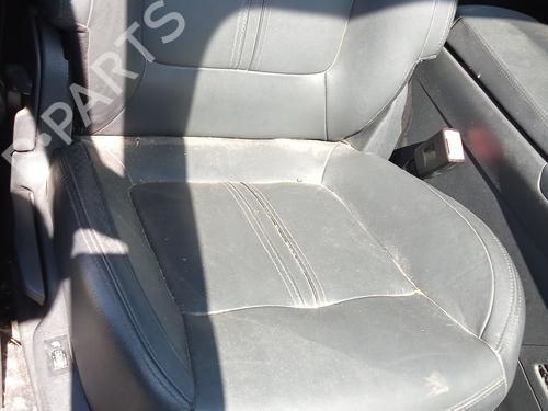 Used Right front seat PEUGEOT 3008 I MPV (0U_) 2.0 HDi (163 hp) 27110147