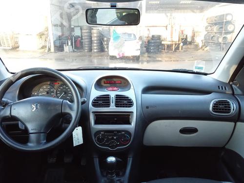 Retrovisor izquierdo PEUGEOT 206 Hatchback (2A/C) 1.4 i | BP27148641C26 