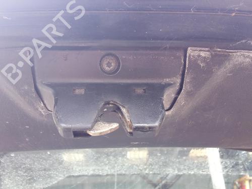 Used Tailgate lock RENAULT LAGUNA I (B56_, 556_) 1.6 16V (B568, B561) (107 hp) 27135572