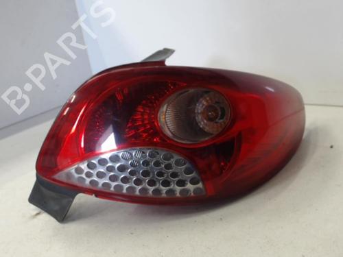 Right taillight PEUGEOT 206+ (2L_, 2M_) 1.4 HDi eco 70 | BP27120108C35 