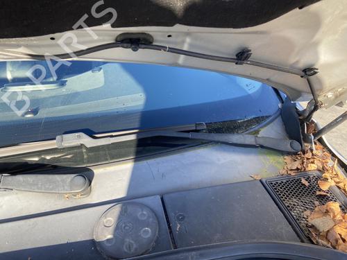 front-windshield-wiper-arm-volvo-s80-ii-124-2006-2007-2008-2009-2010-2011-2012-2013-2014-2015-2016-32671424 main image