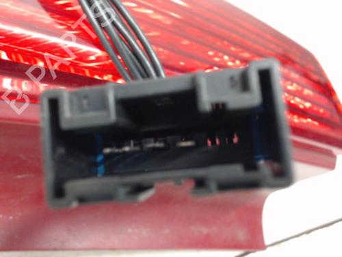 Used Right taillight Right taillight 27117366 27117366