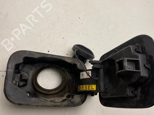 fuel-flap-peugeot-508-i-8d_-2010-2011-2012-2013-2014-2015-2016-2017-2018-27141415 main image
