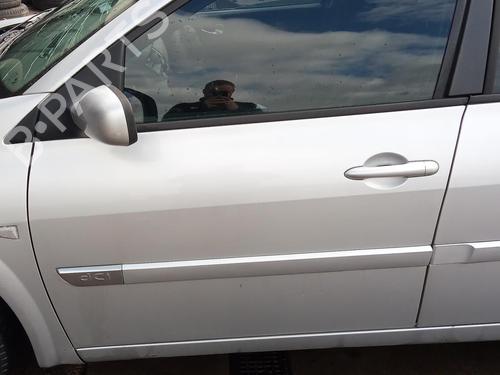 Used Left front door RENAULT MEGANE II Estate (KM0/1_) 1.5 dCi (KM02, KM13) (101 hp) 27136966