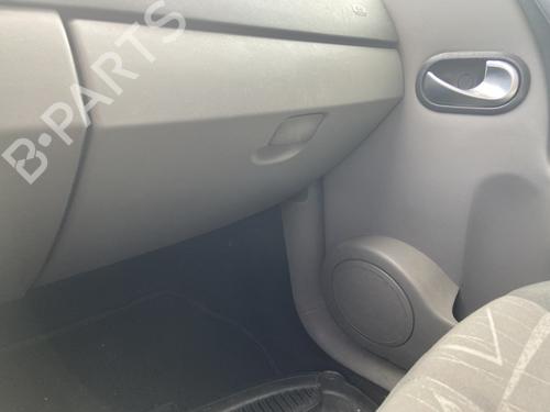 Used Glove box RENAULT GRAND SCÉNIC II (JM0/1_) 2.0 (135 hp) 29157916