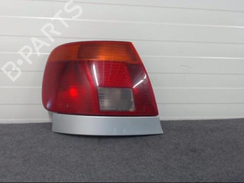 Used Left taillight Left taillight AUDI A4 B5 (8D2) [1994-2001] 27115591 27115591