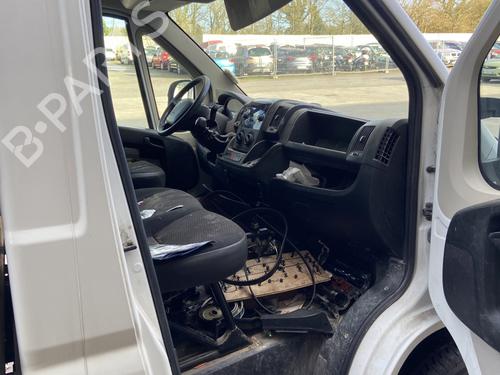 gummiliste-peugeot-boxer-van-2006-33038690 main image