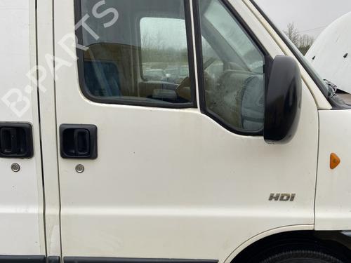 Used Front right quarter glass PEUGEOT BOXER Van (244) 2.0 HDi (84 hp) 31711375