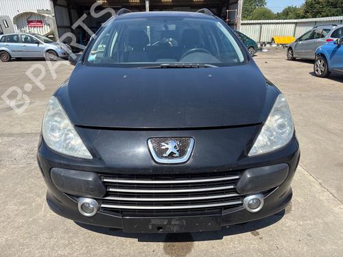 front-bumper-reinforcement-peugeot-307-break-3e-2002-2003-2004-2005-2006-2007-2008-2009-36059589 main image