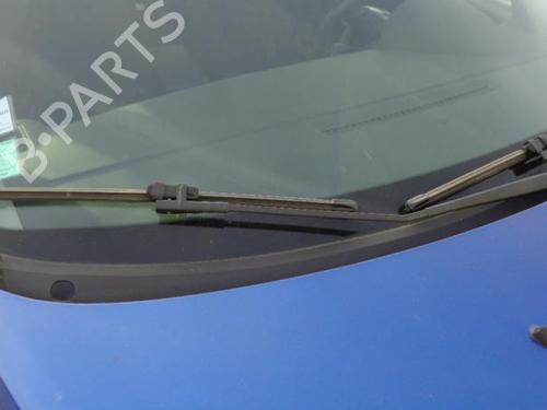 Used Front windshield wiper arm MAZDA 3 (BK) 1.6 DI Turbo (109 hp) 27121224