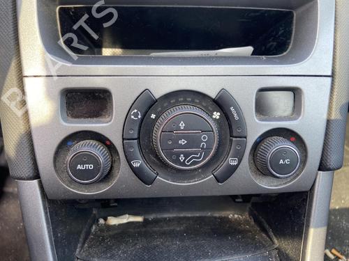 Used Climate control PEUGEOT 308 SW I (4E_, 4H_) 1.6 HDi (109 hp) 27108953