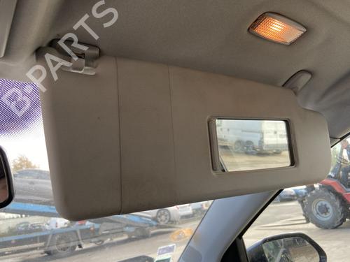 Pare-soleil droit VW POLO IV (9N_, 9A_) 1.9 TDI (101 hp) 30462044