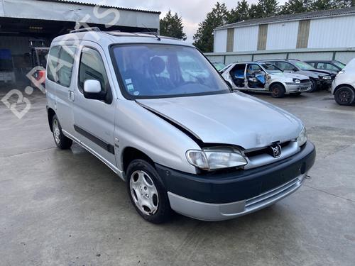 Headlight switch PEUGEOT PARTNER MPV (5_, G_) 2.0 HDI | BP31612136I24  - Image 7