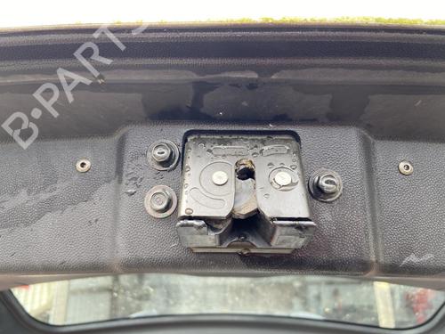 Used Tailgate lock MAZDA 5 (CR) 1.8 (CR19) (116 hp) 27105595