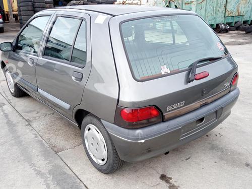 Used Rear axle RENAULT CLIO I (B/C57_, 5/357_) 1.2 (5/357Y, 5/357K) (58 hp) 32121826