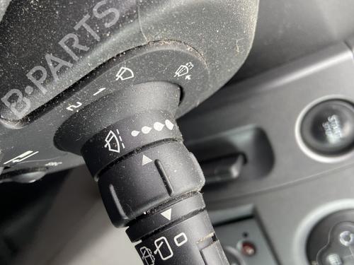 Used Steering column stalk RENAULT SCÉNIC II (JM0/1_) 1.9 dCi (JM0G, JM12, JM1G, JM2C) (120 hp) 27569830