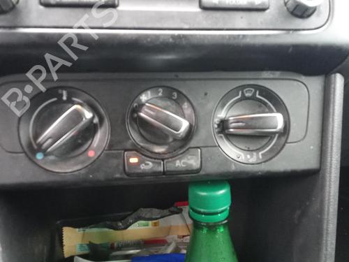 Used Climate control VW POLO V (6R1, 6C1) 1.6 TDI (90 hp) 27134488