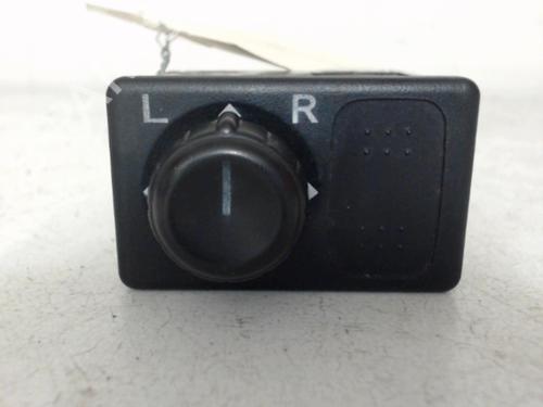 Used Mirror switch NISSAN PRIMERA Hatchback (P11) 2.0 TD (90 hp) 27116710