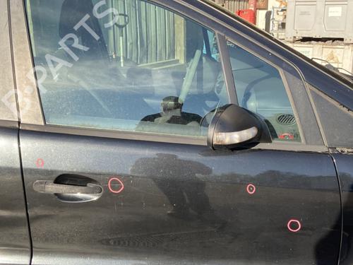 Used Front right exterior door handle Front right exterior door handle MERCEDES-BENZ A-CLASS (W168) A 140 (168.031, 168.131) (82 hp) 33828161 33828161