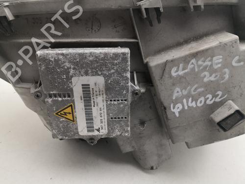 Used Left headlight Left headlight MERCEDES-BENZ C-CLASS (W203) C 220 CDI (203.006) (136 hp) 27130734 27130734