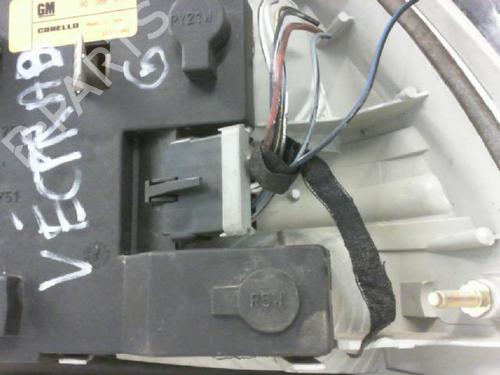 Used Left taillight Left taillight OPEL VECTRA B Hatchback (J96) [1995-2003] 27130618 27130618
